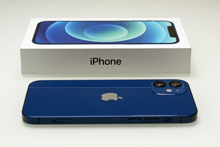 Два складных дизайна iPhone прошли испытания на прочность