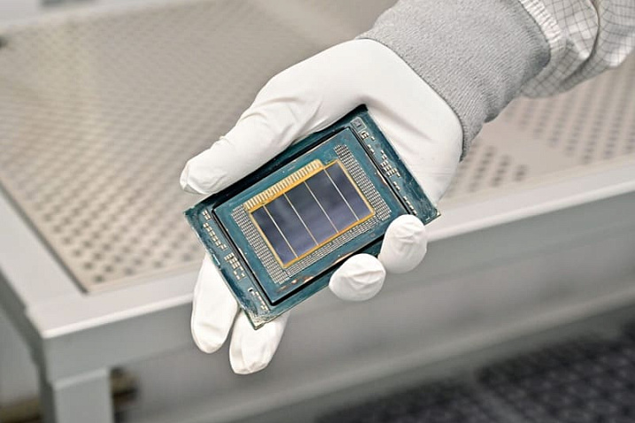 Разработка техпроцесса Intel 14A превосходит показатели 18A на текущем этапе