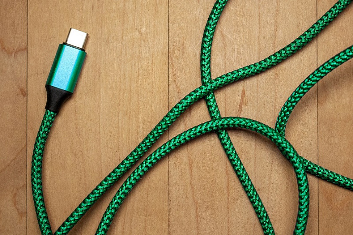 USB4 2.0 способен работать со скоростью до 120 Гбит/с