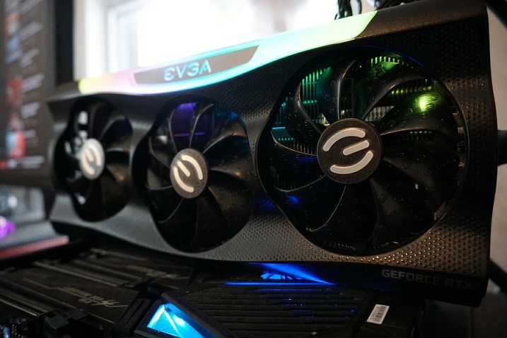 EVGA сообщила точную причину выхода видеокарт GeForce RTX 3090 из строя