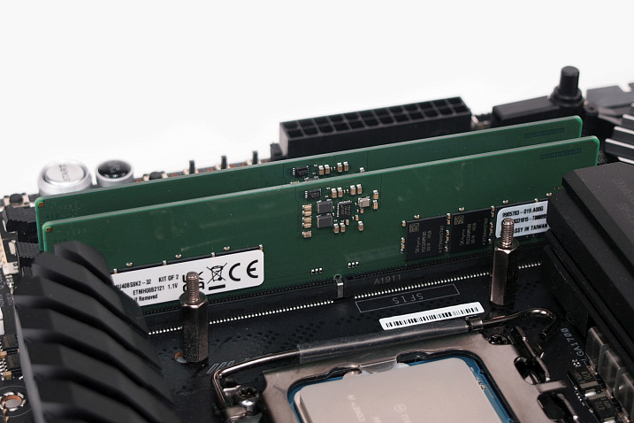 Обзор и тест оперативной памяти Kingston ValueRAM DDR5-4800 2x16 Гб (KVR48U40BS8K2-32)