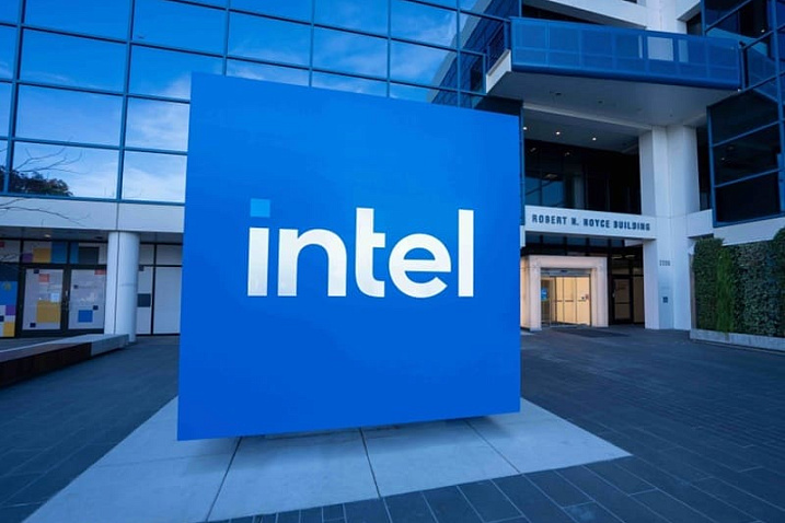 Intel поделилась финансовыми результатами за четвёртый квартал и весь 2025 год