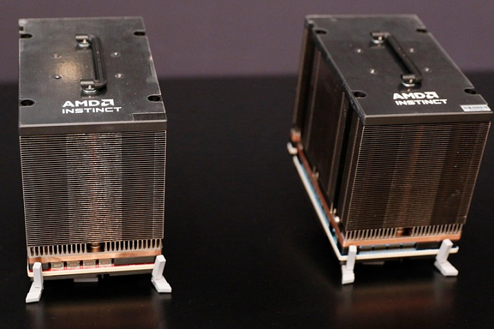 NVIDIA показала “правильное” сравнение H100 с AMD Instinct MI300X