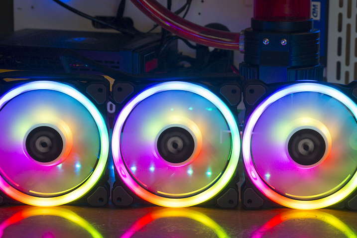 Обзор и тест Tt Riing Trio 12 RGB Radiator Fan TT Premium Edition (3-Fan Pack)