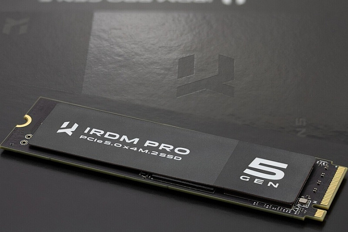 IRDM оснастила накопитель PRO GEN 5 системой охлаждения Graphreeze