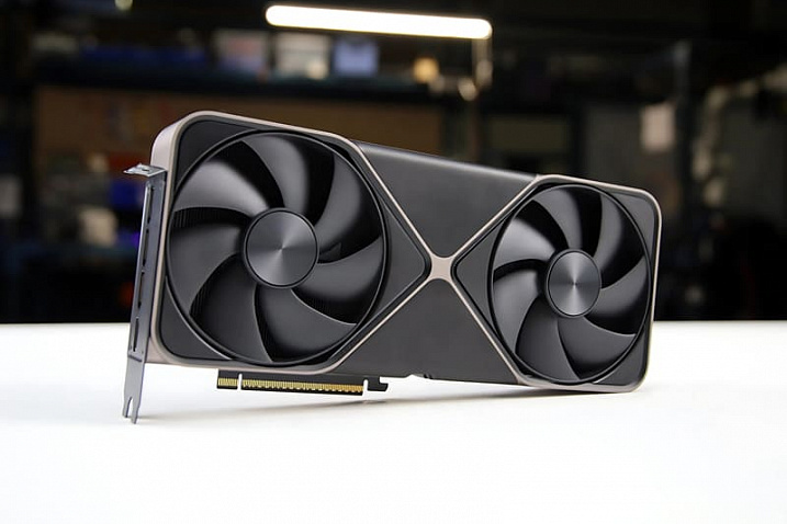 Слух: GeForce RTX 5080 с 24 Гбайтами памяти может выйти уже в декабре
