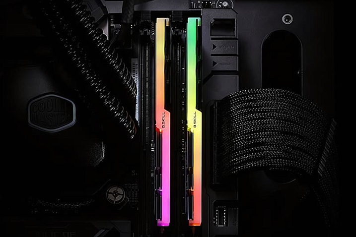 Оверклокер установил очередной рекорд разгона DDR5, достигнув 12872 MT/s