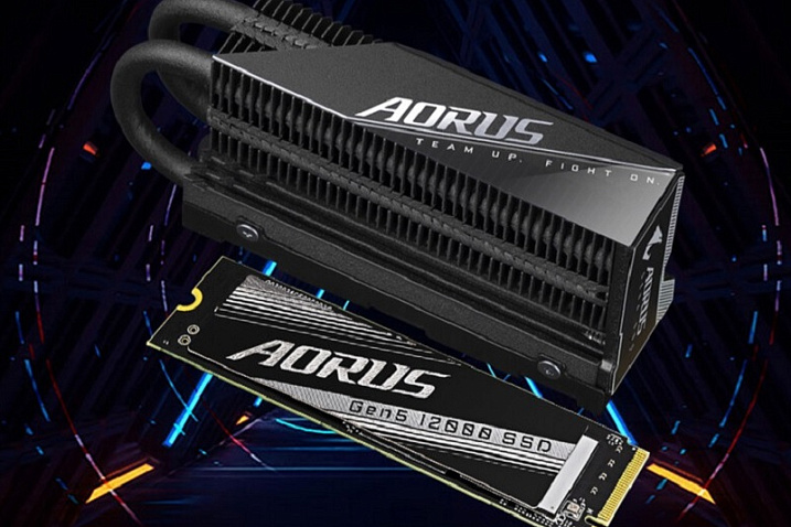 GIGABYTE представила твердотельный накопитель AORUS Gen5 12000