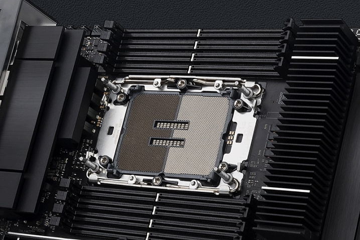 Материнские платы для Intel Sapphire Rapis-WS начали появляться в магазинах