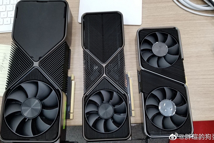Все видеокарты линейки NVIDIA GeForce RTX 3000 показались на одной фотографии