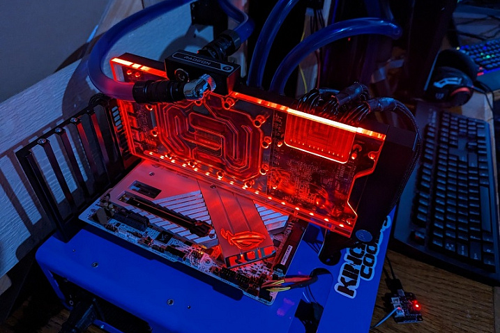 Разогнанная Radeon RX 7900 XTX превосходит GeForce RTX 4090 при потреблении 700 Вт