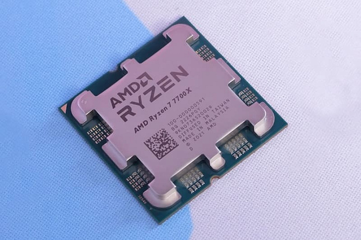 AMD работает над процессором Ryzen 7 7700X3D