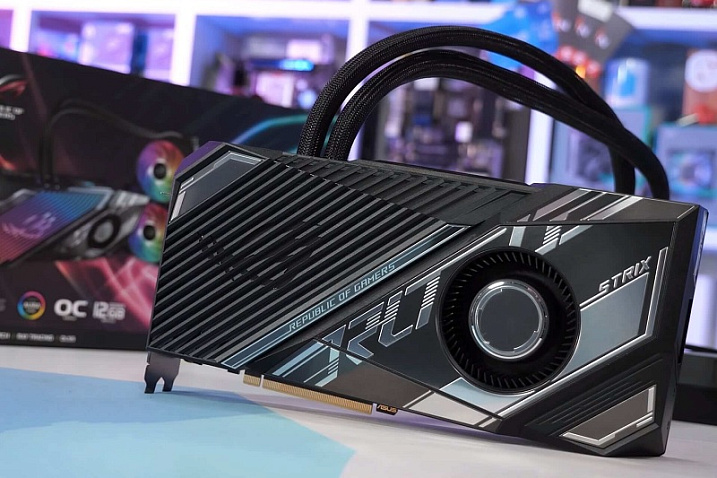 Канадский магазин выставил ASUS ROG Strix LC GeForce RTX 3090 Ti за более чем $4000