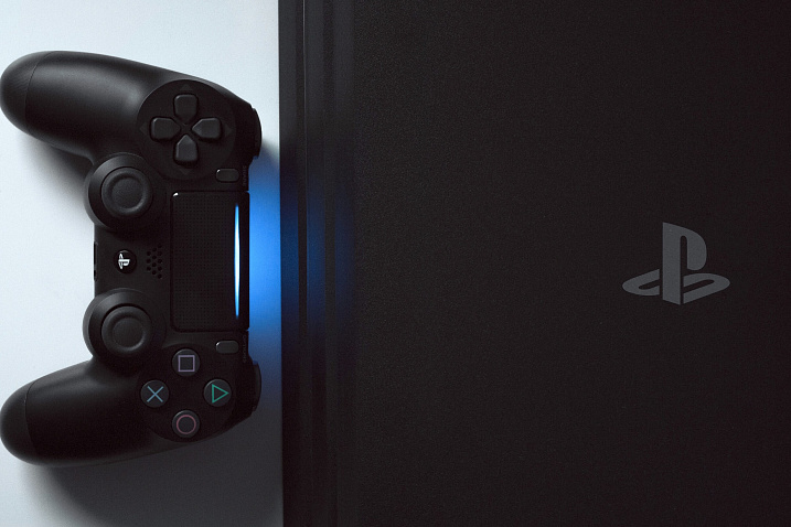 PlayStation 4 обгоняет оригинальную PS и становится второй самой продаваемой консолью всех времен