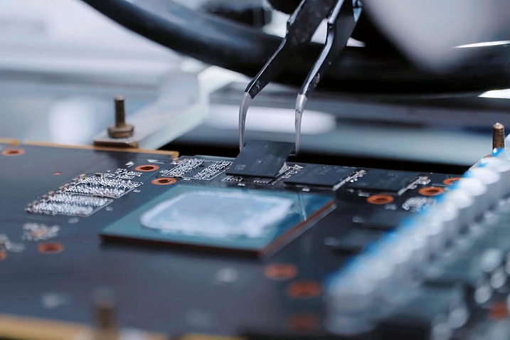 Энтузиасты создали свою NVIDIA GeForce RTX 2080 Ti SUPER с использованием памяти от RTX 2080 SUPER и разгоном