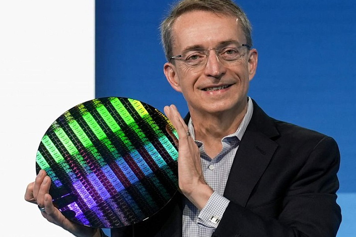 В следующем году Intel получит 6 из 10 сканеров нового поколения для создания микросхем