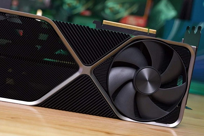 NVIDIA подтвердила готовность к выпуску GeForce RTX 4070