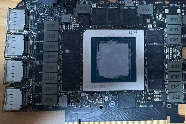 Неизданная NVIDIA GeForce RTX TITAN ADA появилась на вторичном рынке