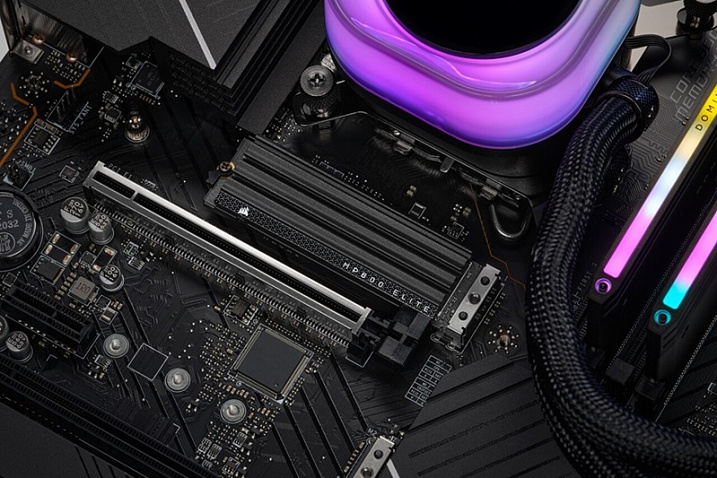 CORSAIR выпустила твердотельный накопитель MP600 ELITE