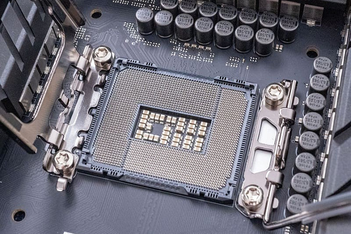 Intel может увеличить жизненный цикл будущих сокетов
