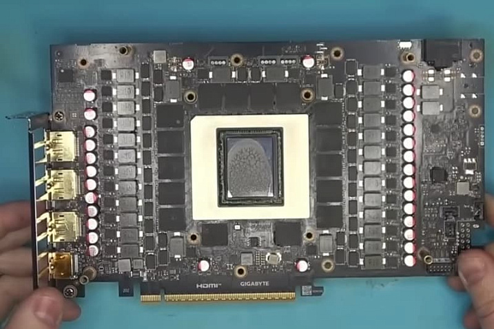 Крошечный резистор способен вывести из строя GIGABYTE RTX 5090 серий AORUS и GAMING