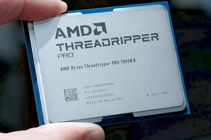 Разогнанный AMD Threadripper PRO 7995WX потребляет почти 1 кВт и поставил три рекорда