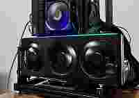 Лист винила превратил SAPPHIRE RX 7800 XT NITRO+ в абсолютно чёрную видеокарту
