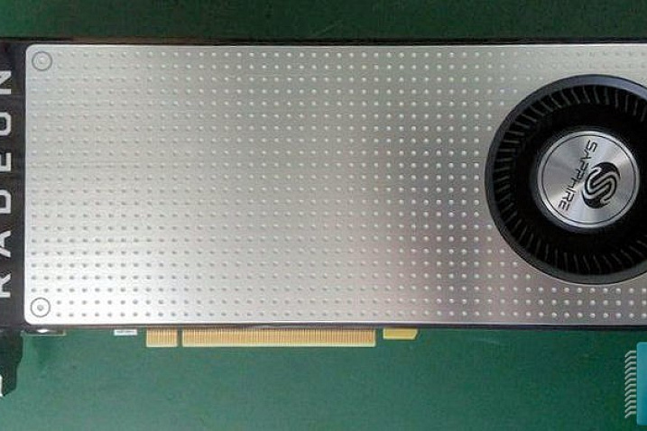 В сети появились фотографии Sapphire Radeon RX 470 Platinum Edition