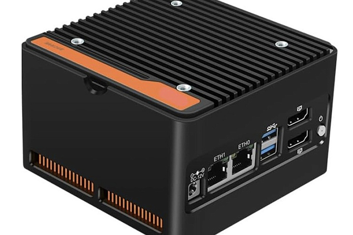 Мини-ПК X86-P6 Pocket NAS предлагает четыре слота M.2 для создания сетевого хранилища  