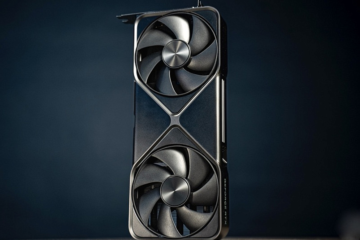NVIDIA опровергла слухи об отправке обзорщикам улучшенных GeForce RTX 5090