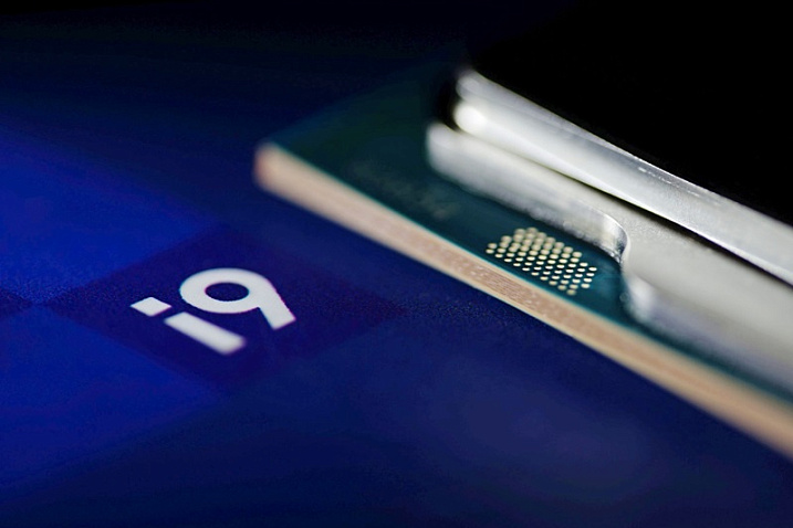 Первое изображение строения Intel Arrow Lake подтверждает наличие пустых кристаллов