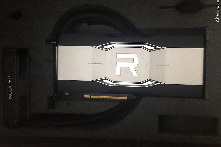 AMD планировала выпустить Radeon RX 6900 XTX с жидкостным охлаждением