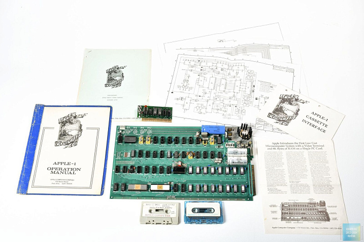 На аукцион выставили раритетный компьютер Apple-1