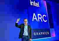 Intel не отказывается от разработки собственных видеокарт после раскрытия сотрудничества с NVIDIA