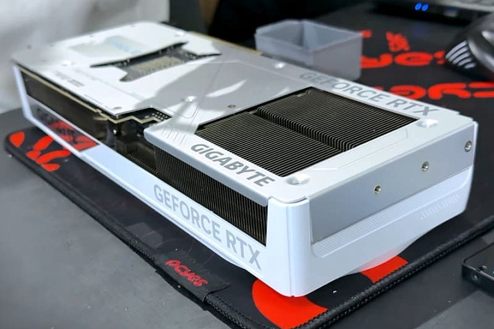 Инструмент от энтузиастов позволяет взглянуть на Hot Spot видеокарт NVIDIA RTX 5000