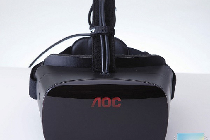 Gamescom 2016: Компания AOC представила VR-гарнитуру с доступной ценой