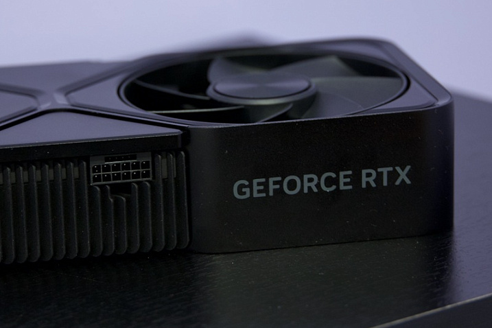 NVIDIA может задержать новые поставки GeForce RTX 4070 SUPER до конца сентября