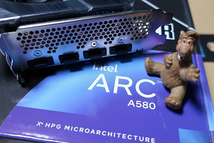 Intel Arc A580 оказалась на 6% лучше AMD Radeon RX 7600 в Geekbench