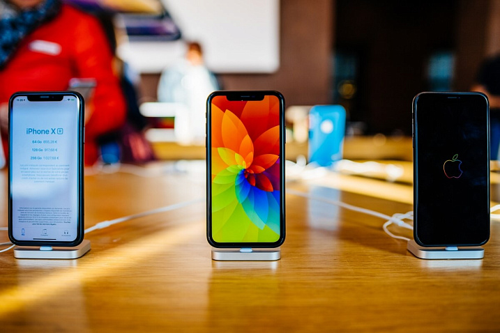 Сильные продажи iPhone XR подчеркивают, что Apple нужен бюджетный iPhone SE 2