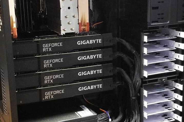 Четыре видеокарты NVIDIA GeForce RTX 3090 протестировали в одной системе