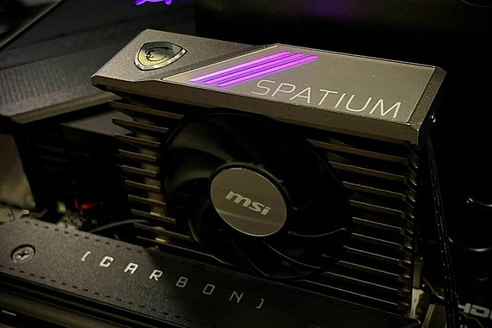 Скорость чтения/записи накопителя MSI SPATIUM M570 PRO достигает 14/12 Гбайт/с
