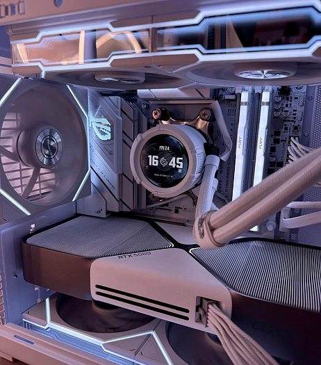 Кастомная белая видеокарта GeForce RTX 5080 FE отлично вписывается в белую систему Кастомная белая видеокарта GeForce RTX 5080 FE отлично вписывается в белую систему