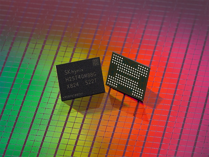 SK hynix первой в мире начала массовое производство 321-слойной памяти 3D NAND QLC