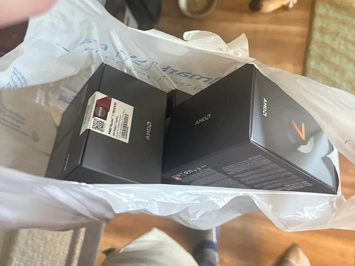Покупатель Ryzen 7 7800X3D и Ryzen 5 7600X отдал за новые процессоры всего $220