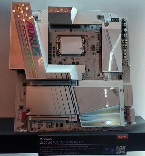 COMPUTEX: GIGABYTE показала плату Z890 AORUS Tachyon ICE с памятью CAMM2  