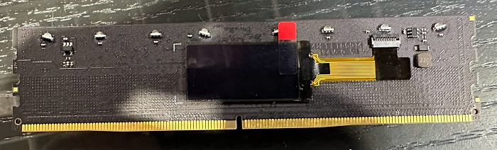 COMPUTEX: V-Color дополнила модули Xfinity Manta DDR5 небольшими экранами