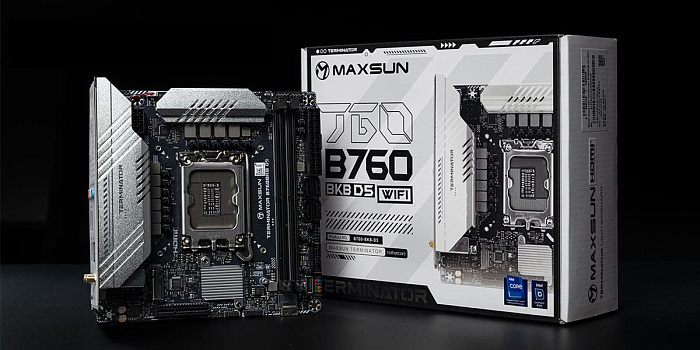 У MAXSUN B760 Terminator BKB порт для видеокарты разместился с обратной стороны платы