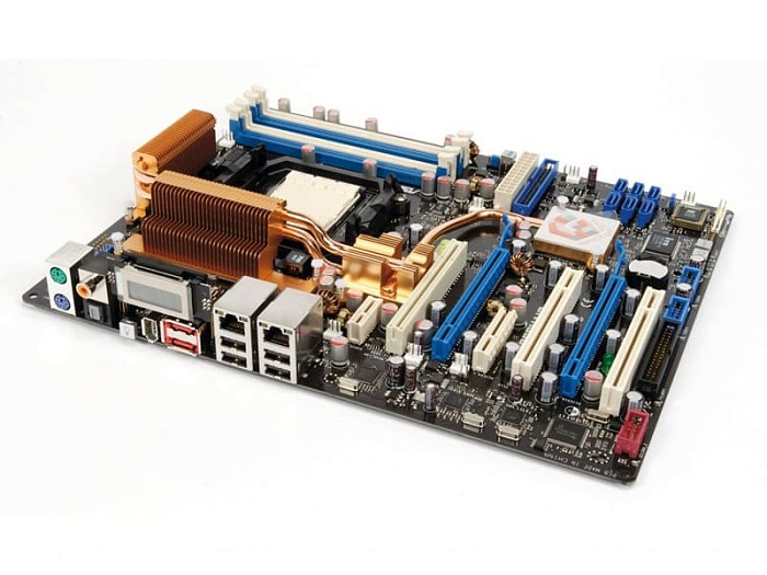 ASUS зарегистрировала платы ROG CROSSHAIR 2006 и ROG CROSSHAIR X870E EDITION 20