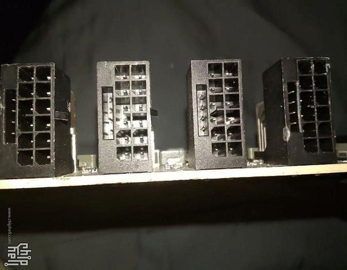 Один из прототипов GeForce RTX 4090 оснащается четырьмя разъемами 12V-2x6  