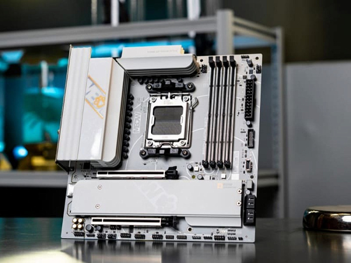 Новые режимы для снижения задержки памяти на платах Colorful поднимают FPS на 18% Новые режимы для снижения задержки памяти на платах Colorful поднимают FPS на 18%